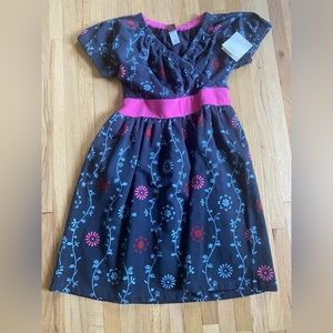 NWT Tea Collection labeled Size 10 Navy Floral Dress- Realistically Size 7.